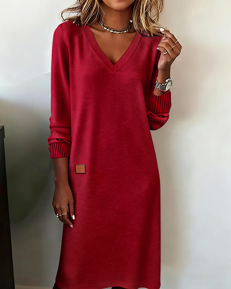 Comfortable women's V-neck long sleeve midi dress, a versatile piece for elegant office & casual.