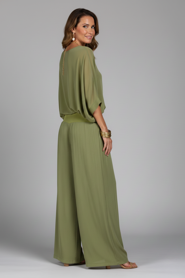 Chic ensemble: women's elegant batwing top & wide leg pant set, perfect for party or summer.