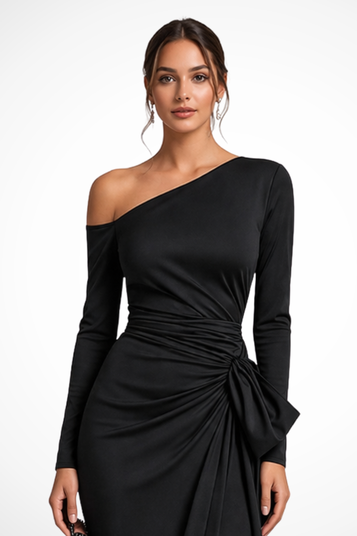 Women's luxurious one-shoulder long-sleeve maxi dress featuring an elegant slit, perfect for special occasion parties.