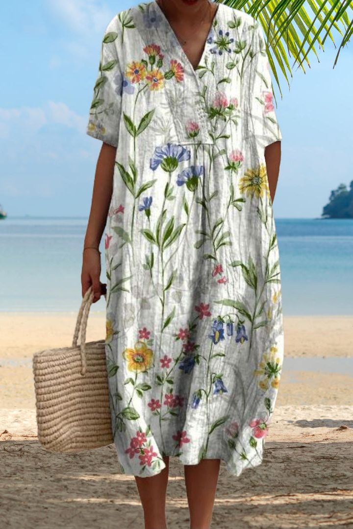 Comfortable women's midi dress for everyday elegance. Classic style, relaxed fit, versatile for work or casual.
