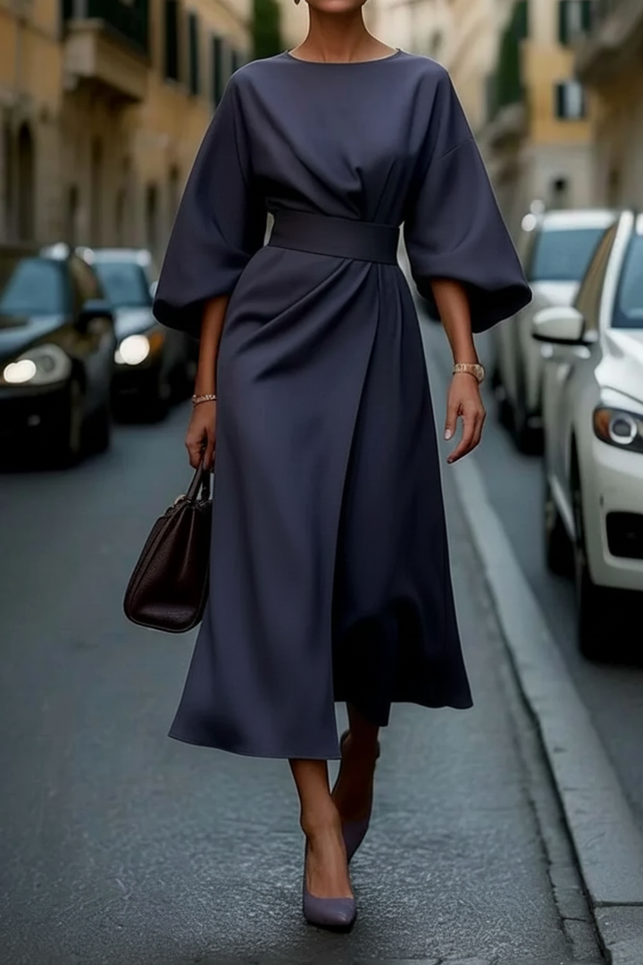 Chic women's party dress, ideal for dinner dates, formal gatherings & evening wear.