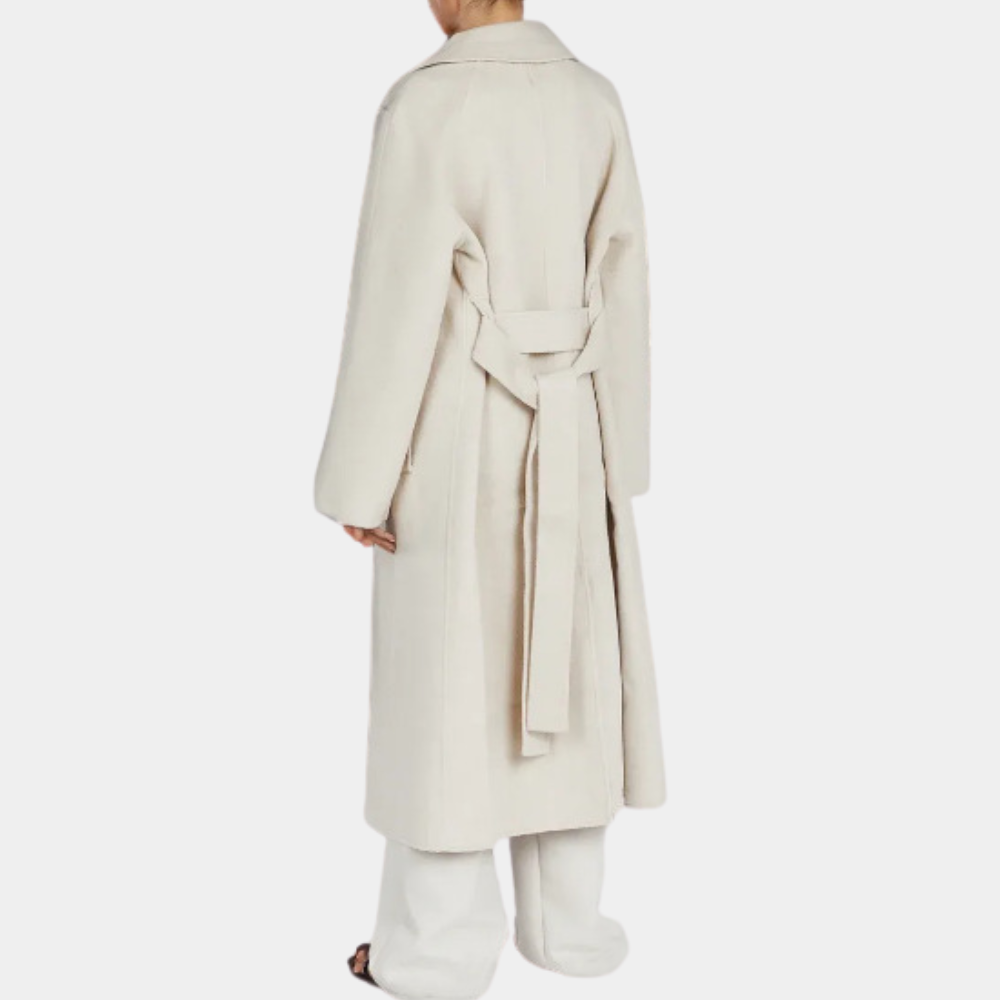 Chic women's black long trenchcoat with a versatile design & belted waist, an essential piece for spring & fall.