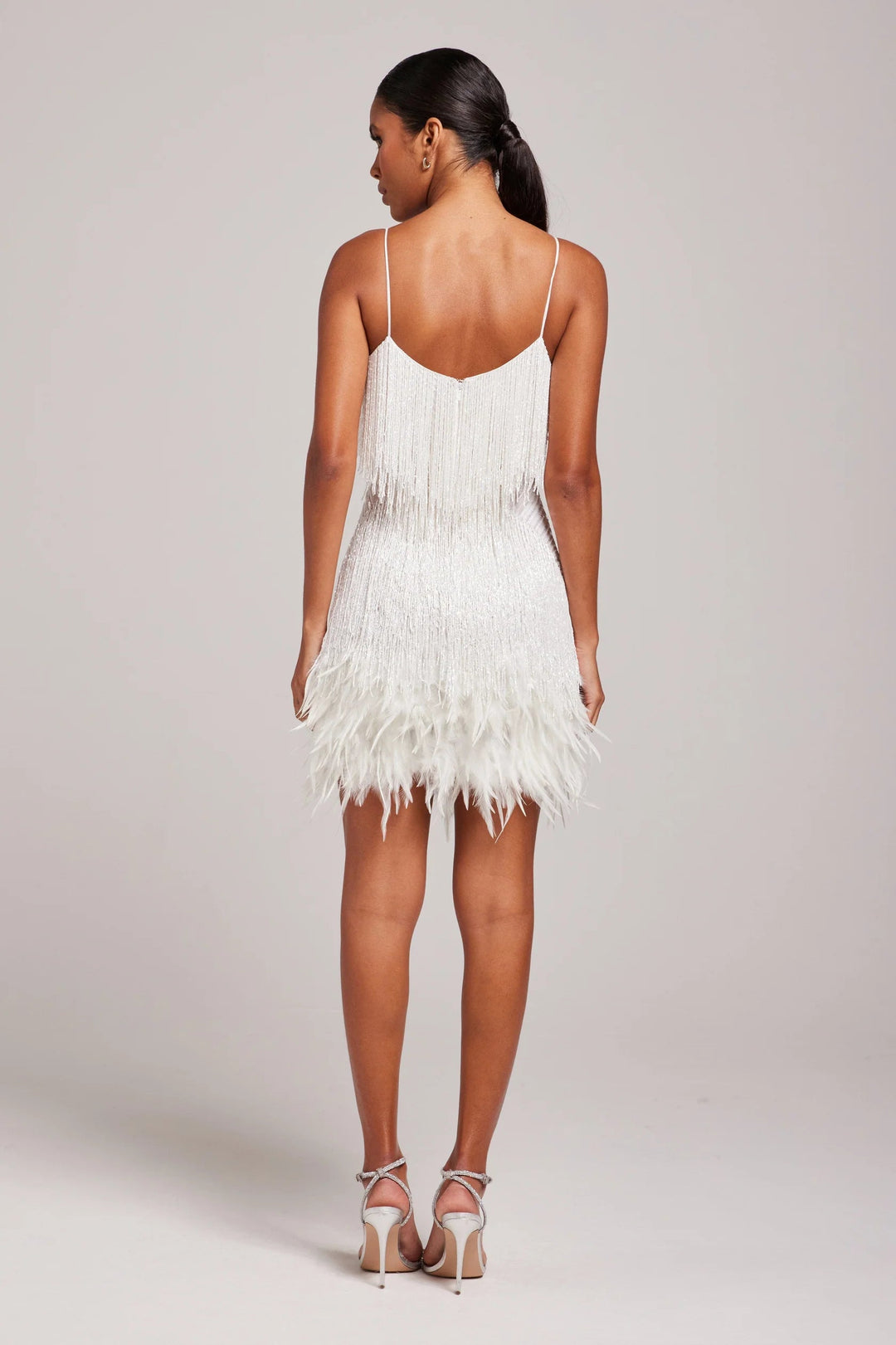 Blue elegant feather fringe cocktail dress for women, stunning wedding guest attire.