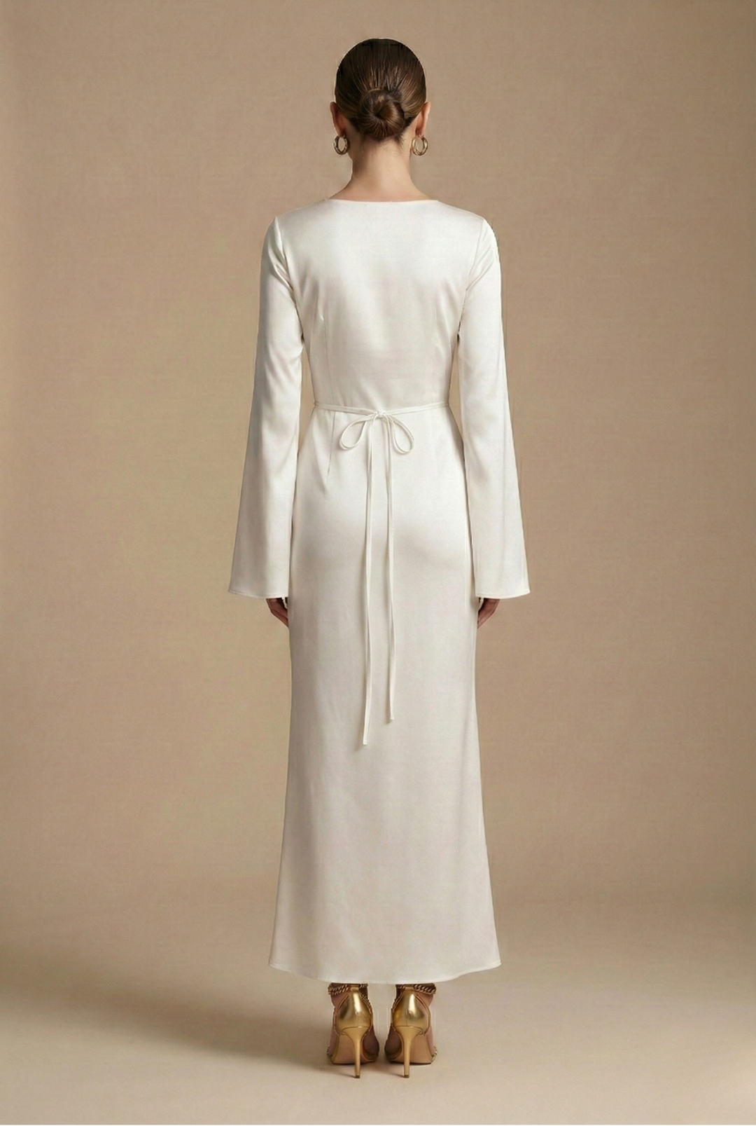 Sophisticated women's round neck column maxi dress with elegant flare sleeves. Ideal as an evening gown or formal wear.