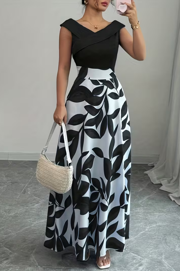Beautiful floral maxi dress for women, A-line cut, v-neck, comfortable with pockets, ideal for summer events.