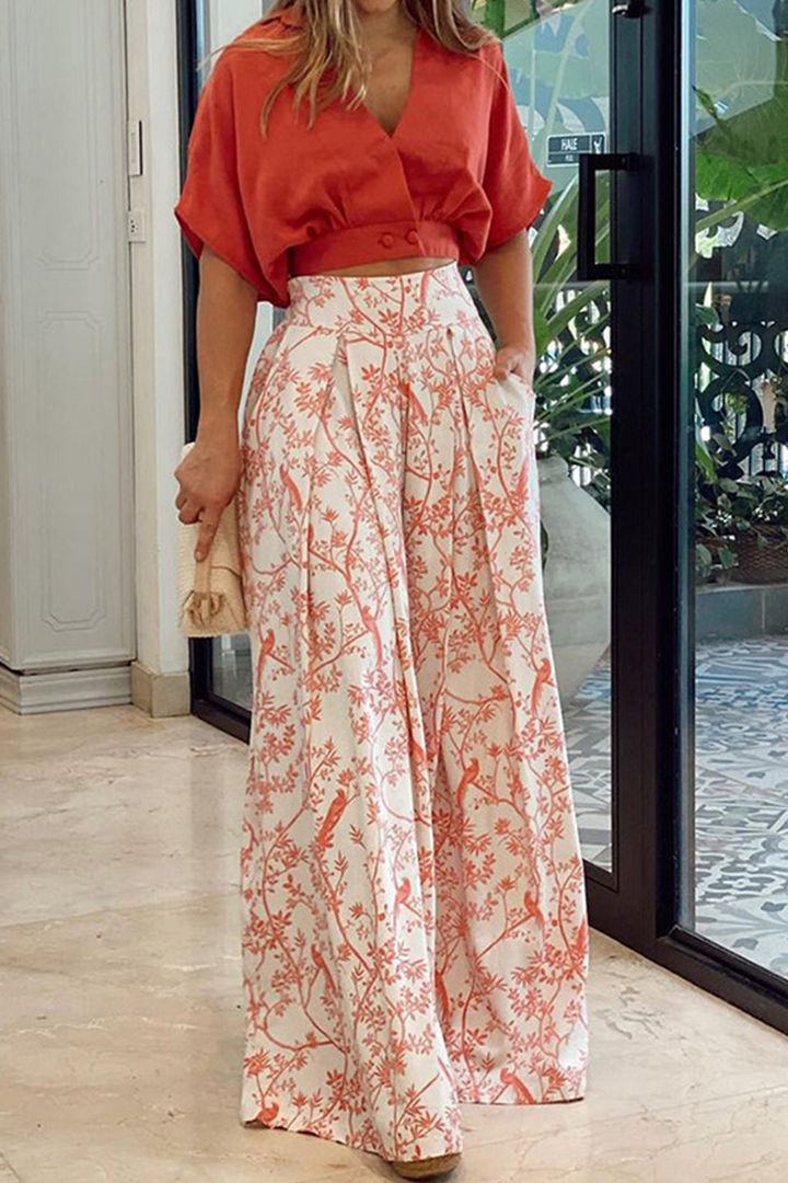 Casual chic women's floral maxi skirt & matching crop top. Great for summer outings and beachwear.