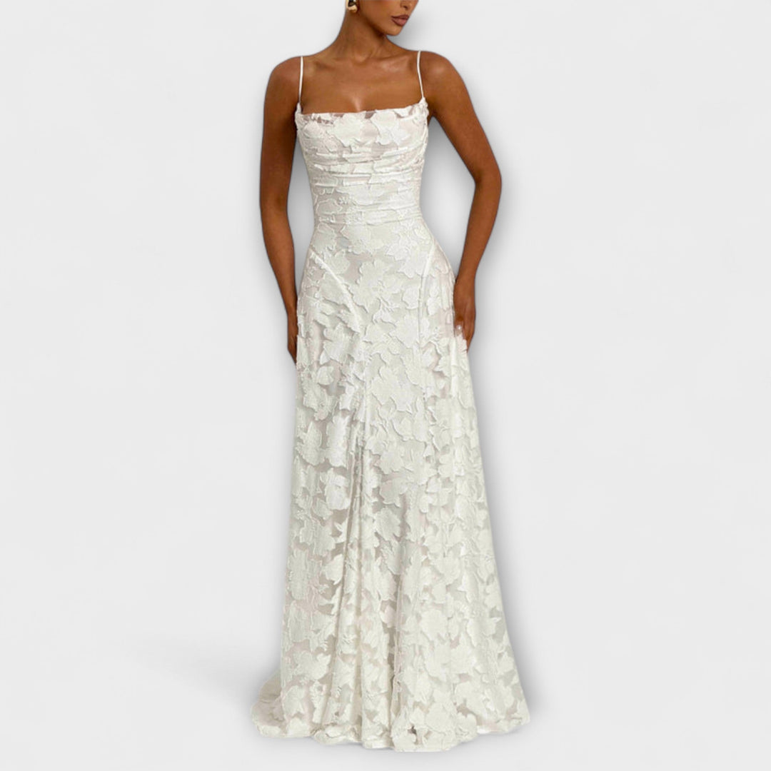 Elegant women's floral lace maxi dress, perfect for weddings, formal evening parties, or special occasions.