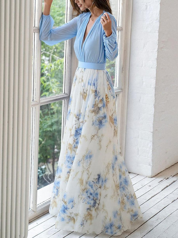 Boho chic women's long floral maxi dress, ideal for casual summer fashion or an elegant vacation outfit.