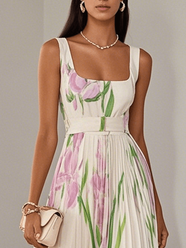 Chic floral pleated maxi dress for women, a graceful and elegant choice for wedding guests.