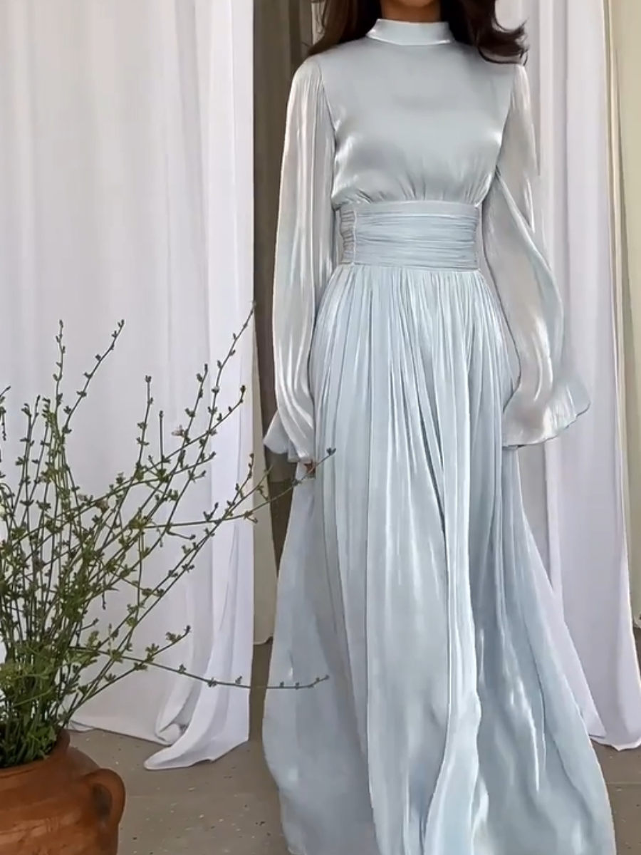 Versatile women's maxi dress for elegant parties, casual outings, or playful summer events. Feminine long dress.
