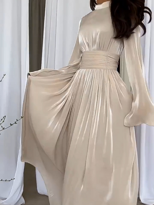 Chic women's flowing maxi dress with an elegant, versatile design. Perfect for summer and vacation wear.