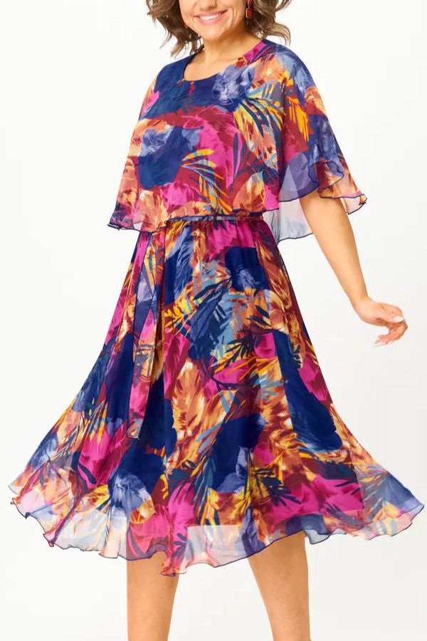 Comfortable women's midi dress, a versatile piece for both casual daywear and elegant evening events.