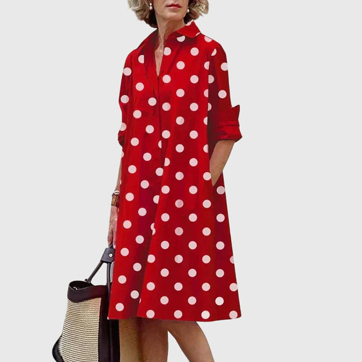 Stylish women's elegant dress, a flowy design with useful pockets, ideal for versatile summer fashion.
