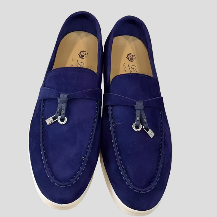 Fashionable women's tassel loafers. Versatile slip-on flats for comfortable, elegant and casual dress.