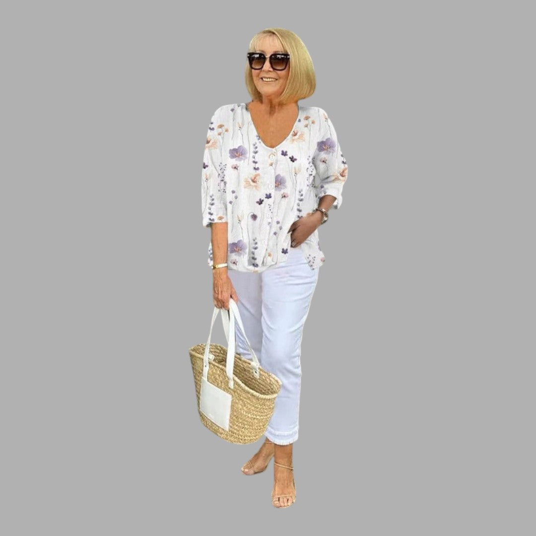 Refined women's floral print long sleeve top, an elegant choice for fashion-forward ladies.