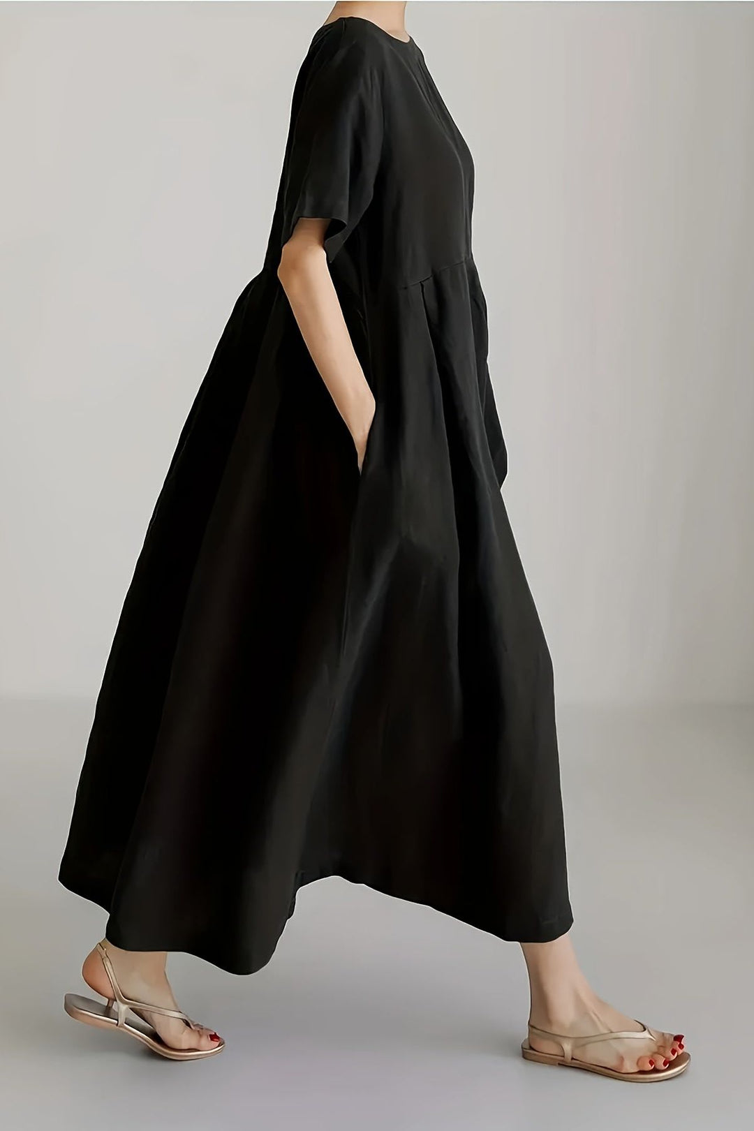 Emerald green women's elegant midi dress. Perfect classic style for a party, evening, or sophisticated date night.