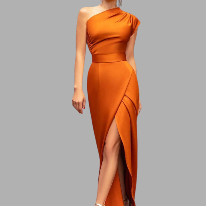 Elegant women's one-shoulder evening dress with asymmetrical neckline & split hem, perfect for formal occasions.