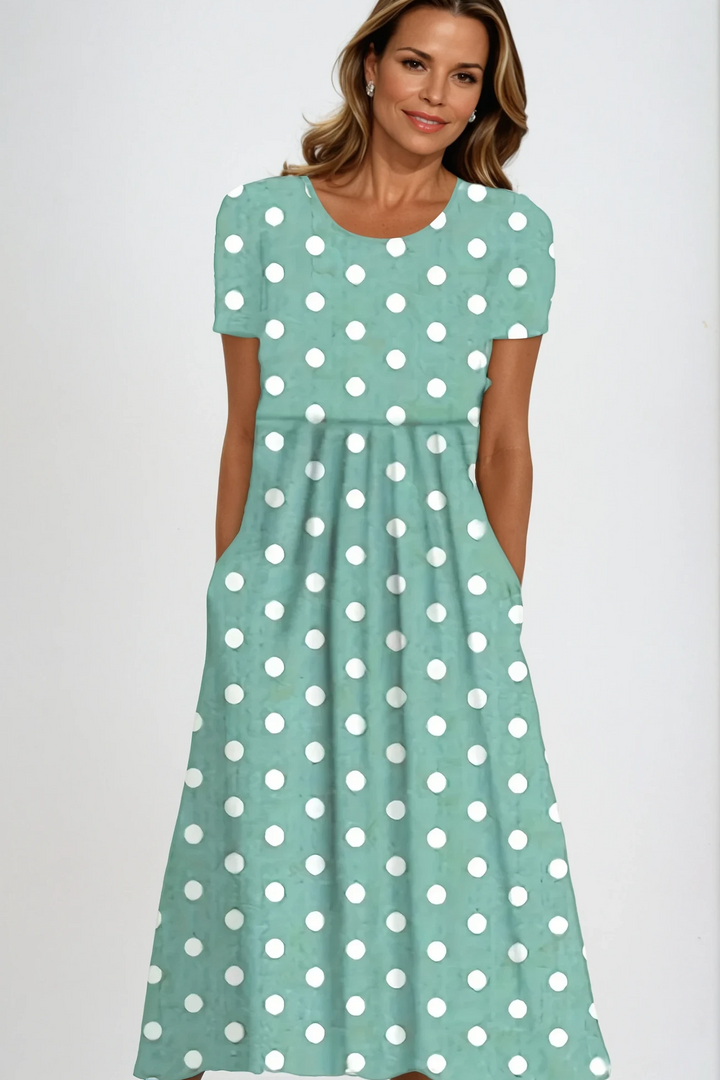Stylish women's full-length printed maxi dress. Flattering design for formal occasions, parties, and elegant evenings.