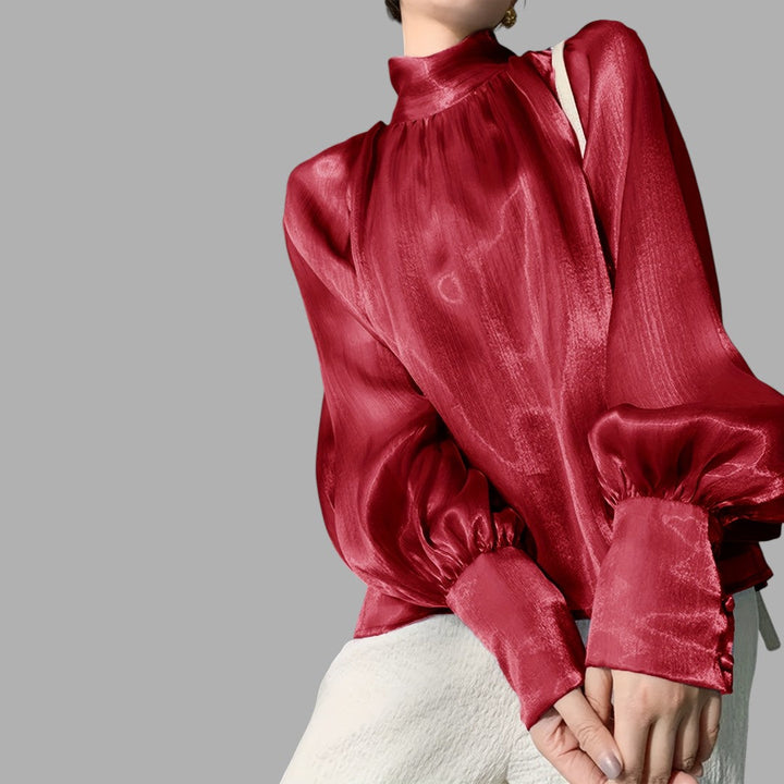 Fashionable women's puff sleeve blouse, an elegant and comfortable top for diverse styling.