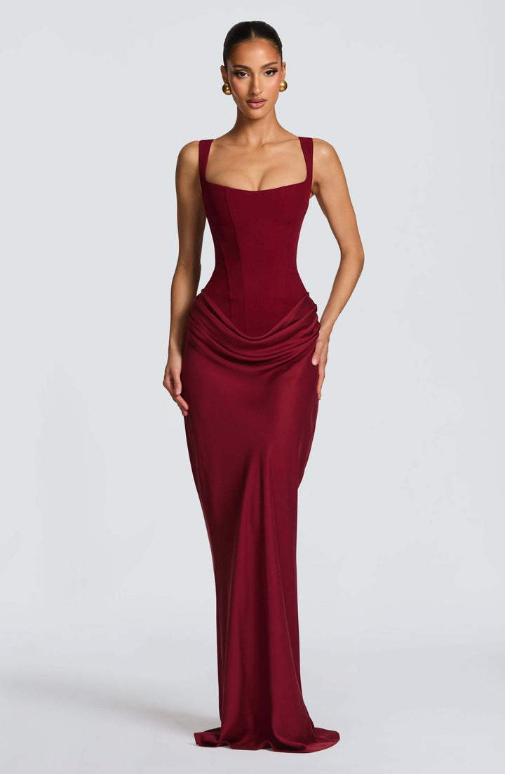 Flattering women's bodycon maxi dress, ruched design, perfect sleeveless evening gown for formal parties.