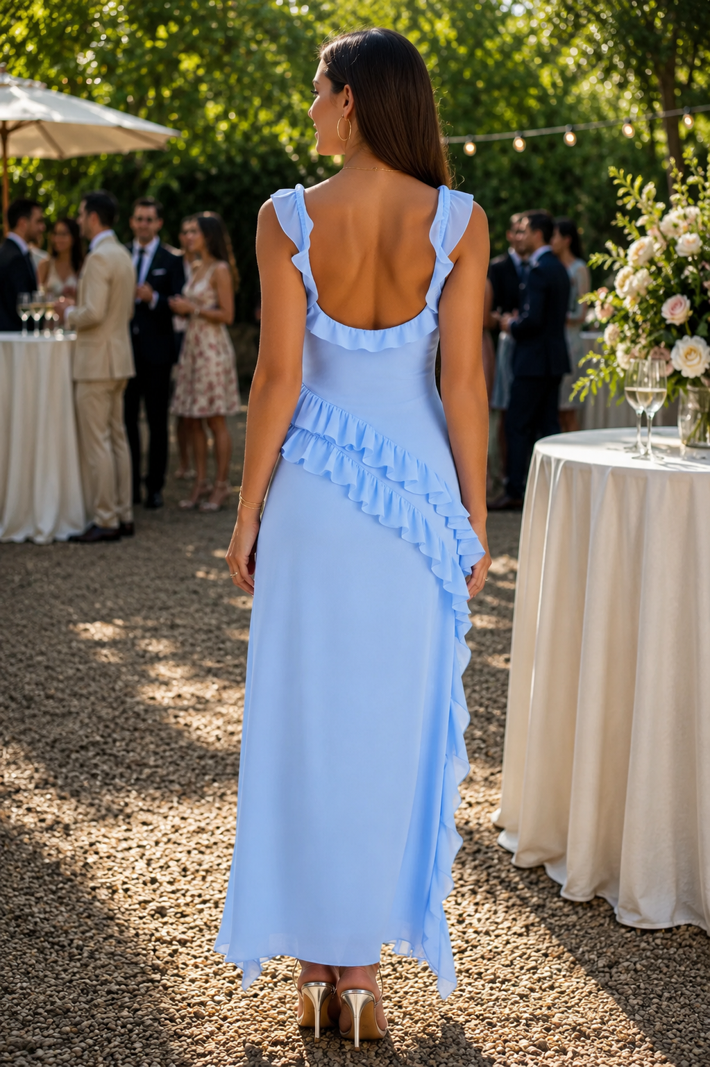 Trendy women's ruffled maxi dress, an elegant and flowy spring/summer fashion essential for ladies.