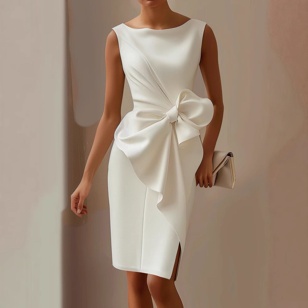 Stylish fitted sleeveless mini dress with a flattering waist tie, ideal for parties, summer evenings, or special occasions.