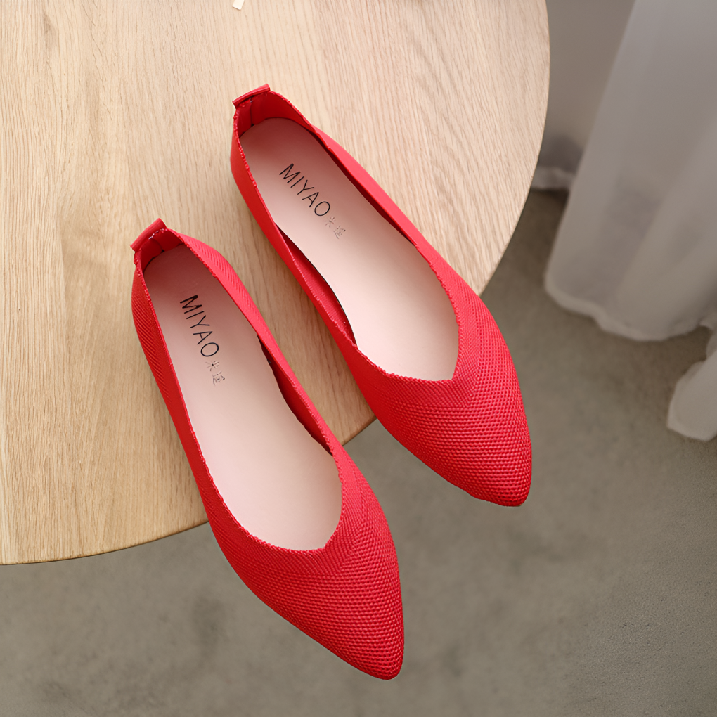 Stylish women's slip-on ballerina flats with a comfortable round toe for daily wear.