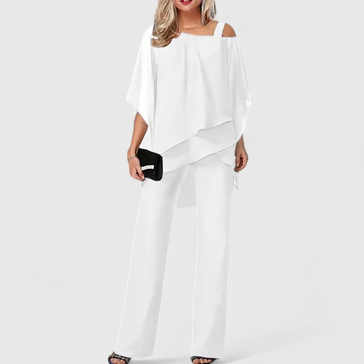 Versatile women's two-piece pant set. Elegant for formal events & stylish for casual outings.