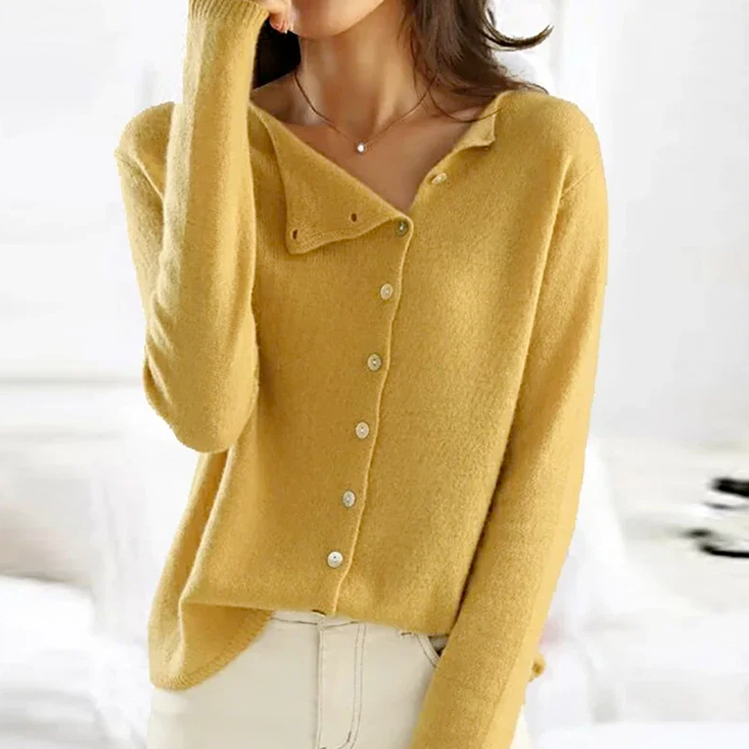 Stylish women's knitwear: V-neck, long sleeve sweater with functional button-front for ultimate comfort