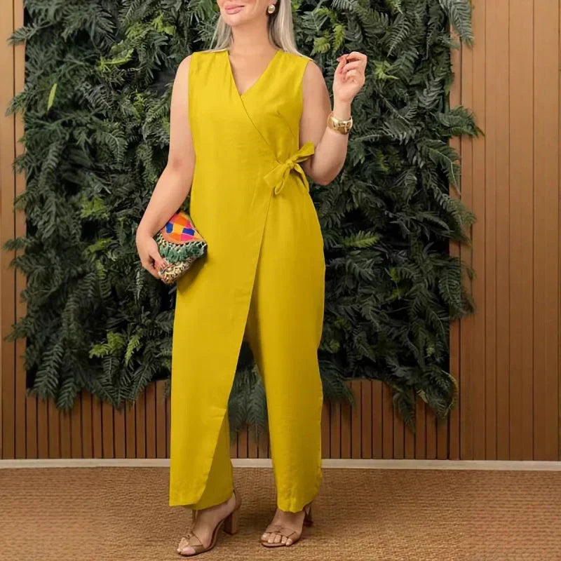 Elegant women's wide leg jumpsuit with a wrap V-neck & belt, perfect for a casual chic look or sophisticated evening.