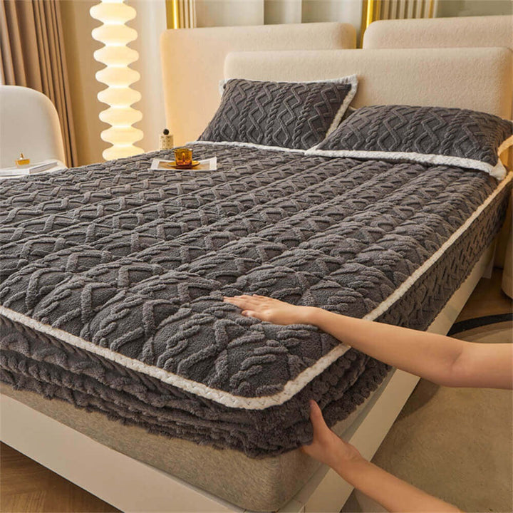 Super King cozy fitted mattress cover. Washable, fluffy, and perfect for comfortable home bedding.