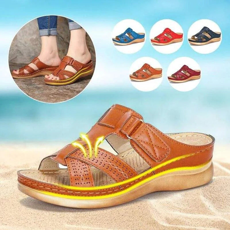 Casual women's walking sandals, combining orthopedic features with a modern summer style.