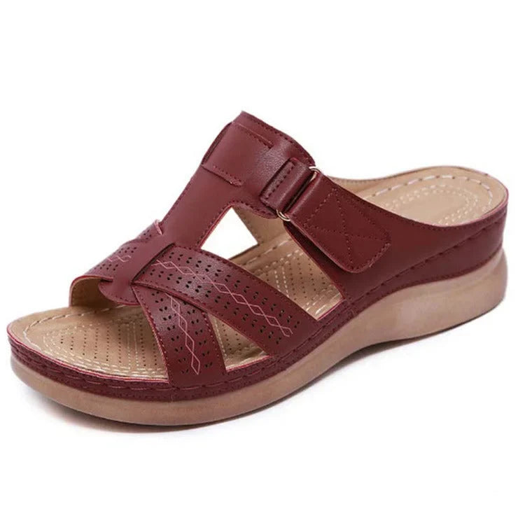 Adjustable strap detail on women's comfort sandals, ensuring a secure and custom fit for walking.