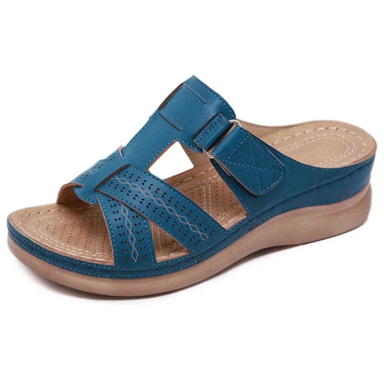 Elegant women's summer sandals with arch support, perfect for casual outings and daily wear.