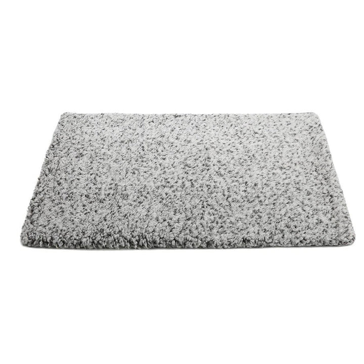 Non-electric self-warming pet mat. Safe heating pad for dogs & cats, provides cozy warmth & comfort.