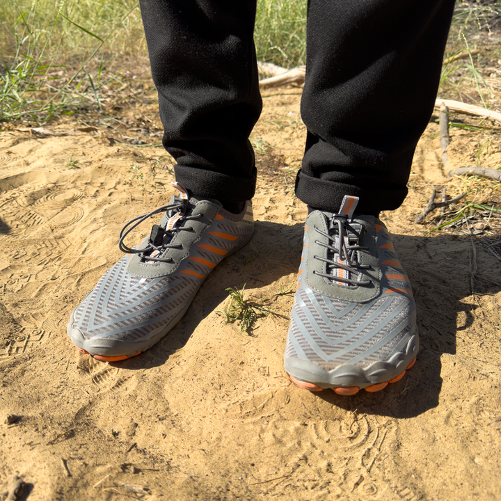Unisex minimalist shoes offering ground feel and flexibility, perfect for athletic or casual wear.