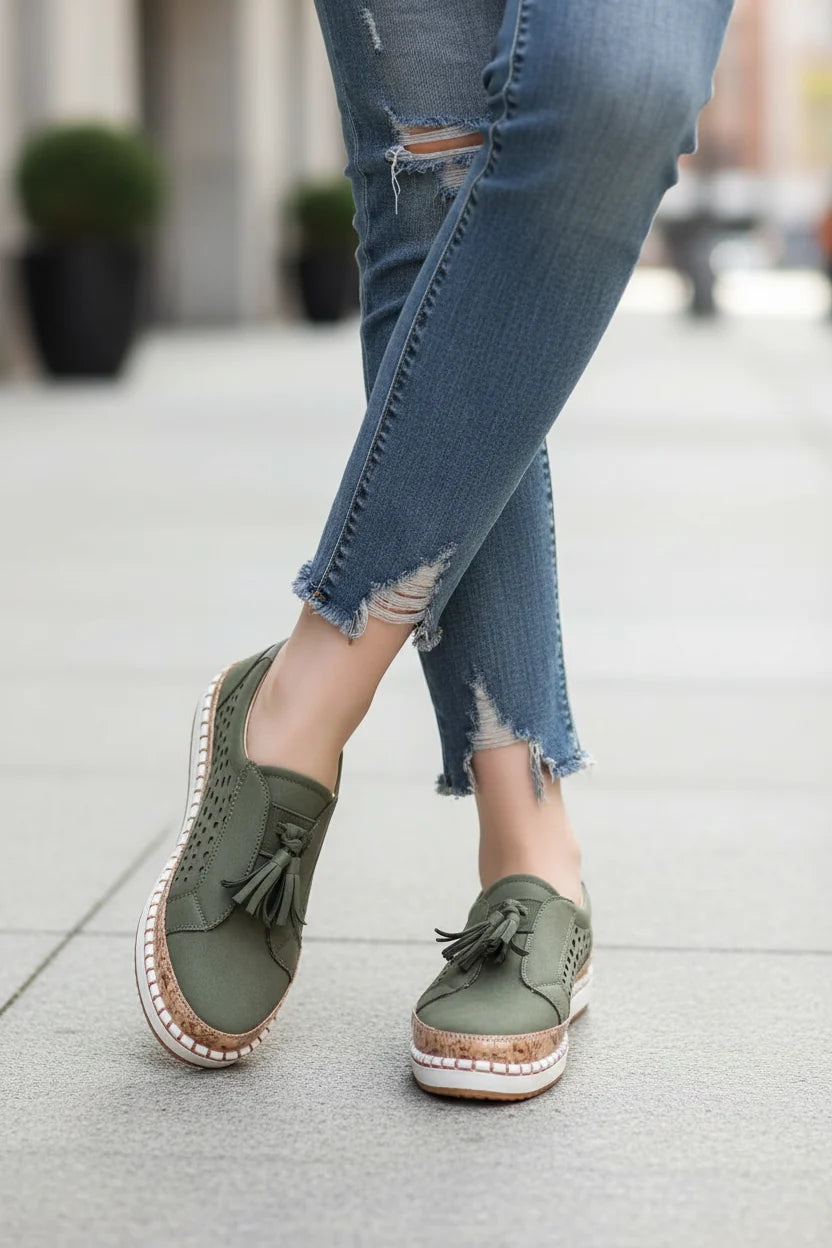 Lightweight support walking shoes for women & men, perfect for daily wear & active lifestyles.