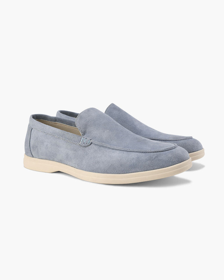 Men's stylish loafers, slip-on convenience, and supportive insole for optimal comfort.