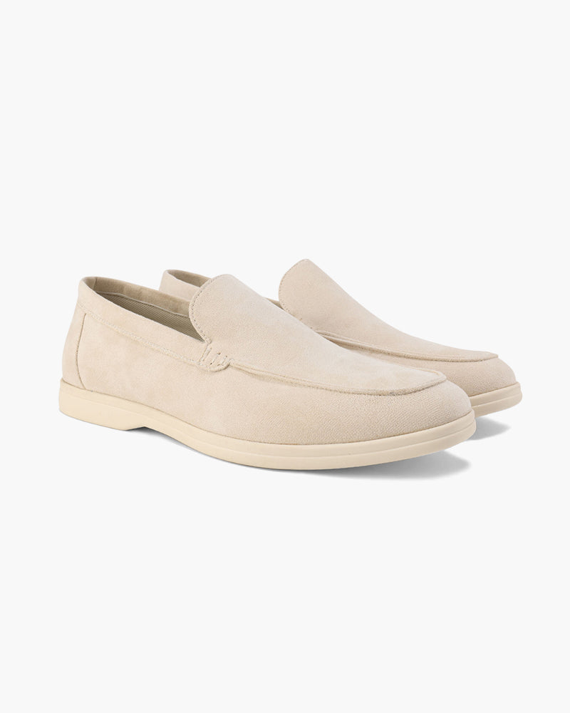 Stylish men's luxury loafers, slip-on design, perfect for a refined casual look.