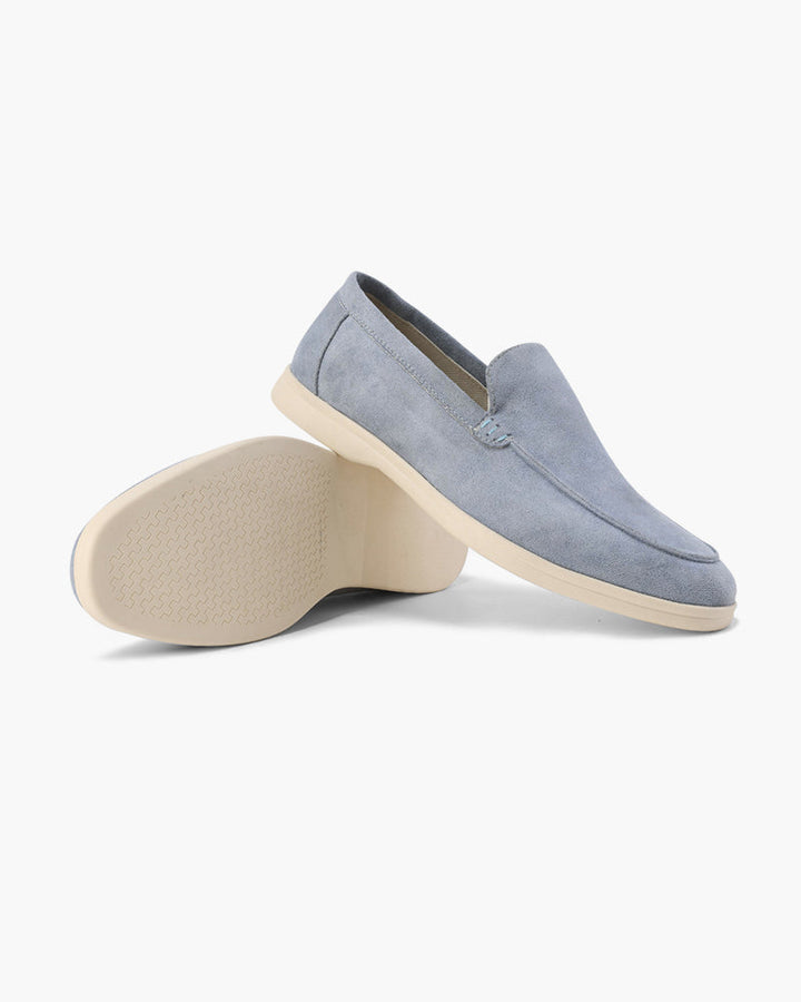 Sophisticated men's slip-on loafers with supportive arch & cushioning for comfort.