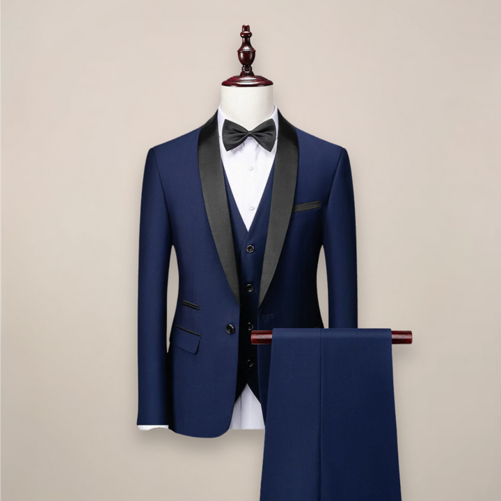 Tailored men's slim fit 3-piece tuxedo with jacket, vest & trousers. Perfect for weddings & formal events.