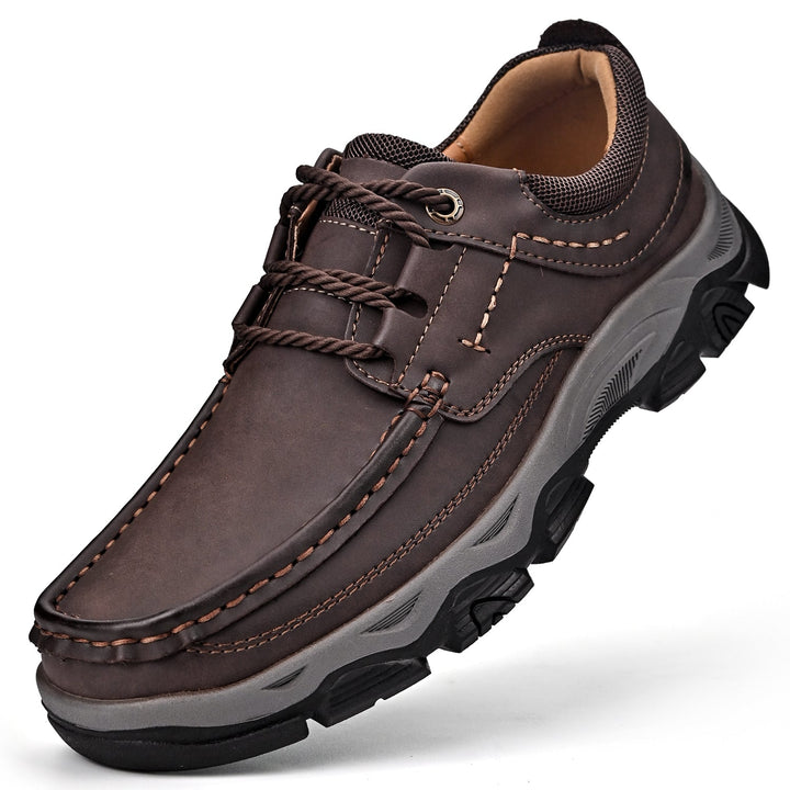 Orthopedic men's loafers in soft leather, laced front, designed for arch support and comfort