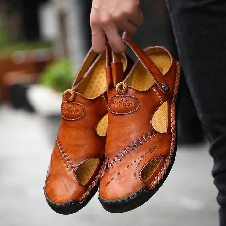 Men's slip-on sandals, closed-toe & breathable. Cushioned design provides all-day comfort for daily wear.