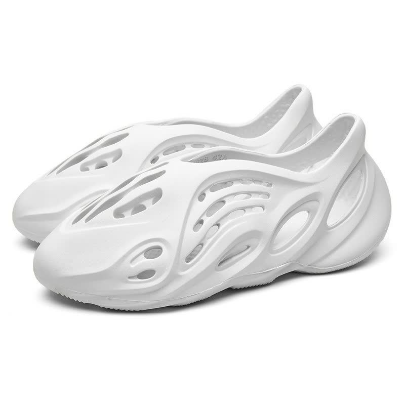 Active men's breathable summer shoes ensuring all-day comfort for warm weather outings and casual fashion.
