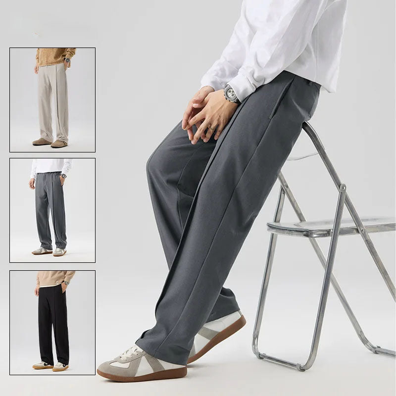 Sophisticated men's Brunello drape trousers. Pleated pants with a relaxed fit, ideal for diverse fashion.