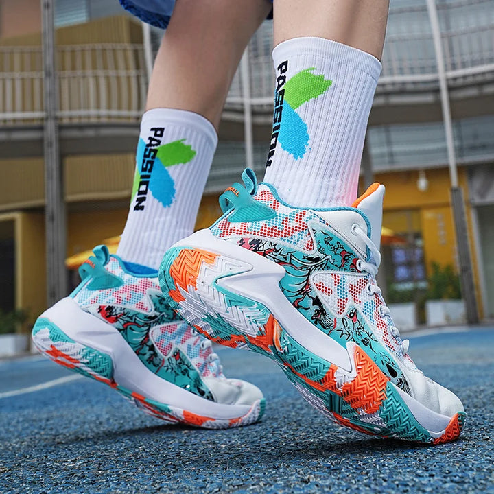 High-top men's court trainers, graphic print design, optimal sports traction.