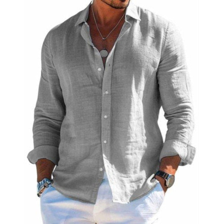 Men's casual long sleeve button-up shirt in a regular fit, perfect for everyday wear and versatile summer style.