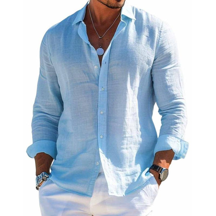 Stylish men's casual button-up shirt, long sleeve & regular fit, ideal for holiday wear & summer fashion.