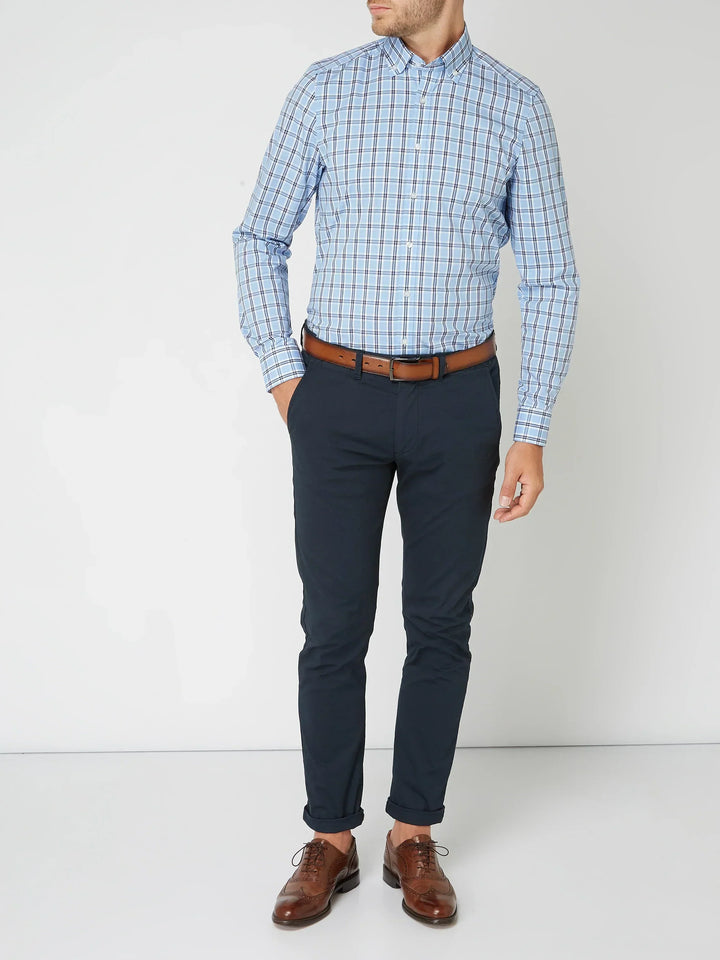 Back view of the men's long sleeve checkered button-down shirt, ideal for everyday style