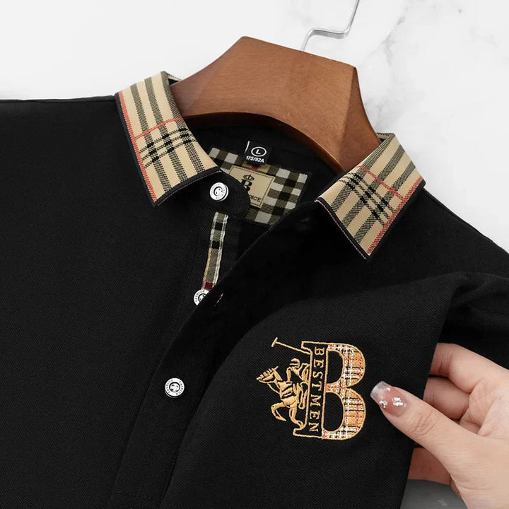 Versatile men's collared short-sleeve polo shirt, perfect for casual summer wear.